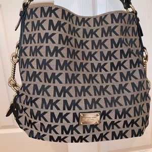 Michael Kors Shoulder Bag